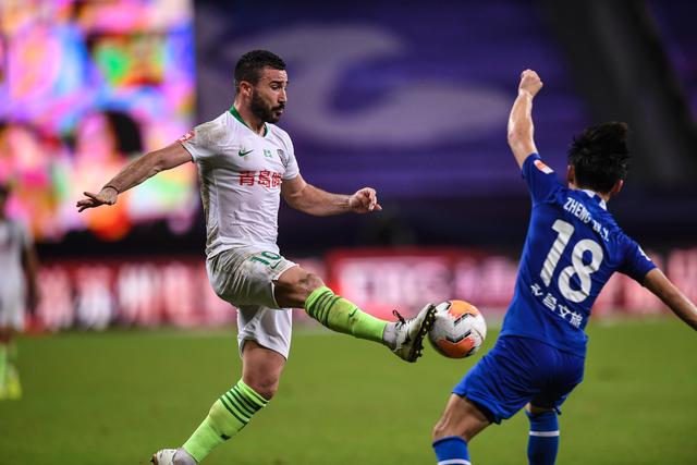 范迪克：希望萨拉赫为俱乐部踢出生涯最佳赛季